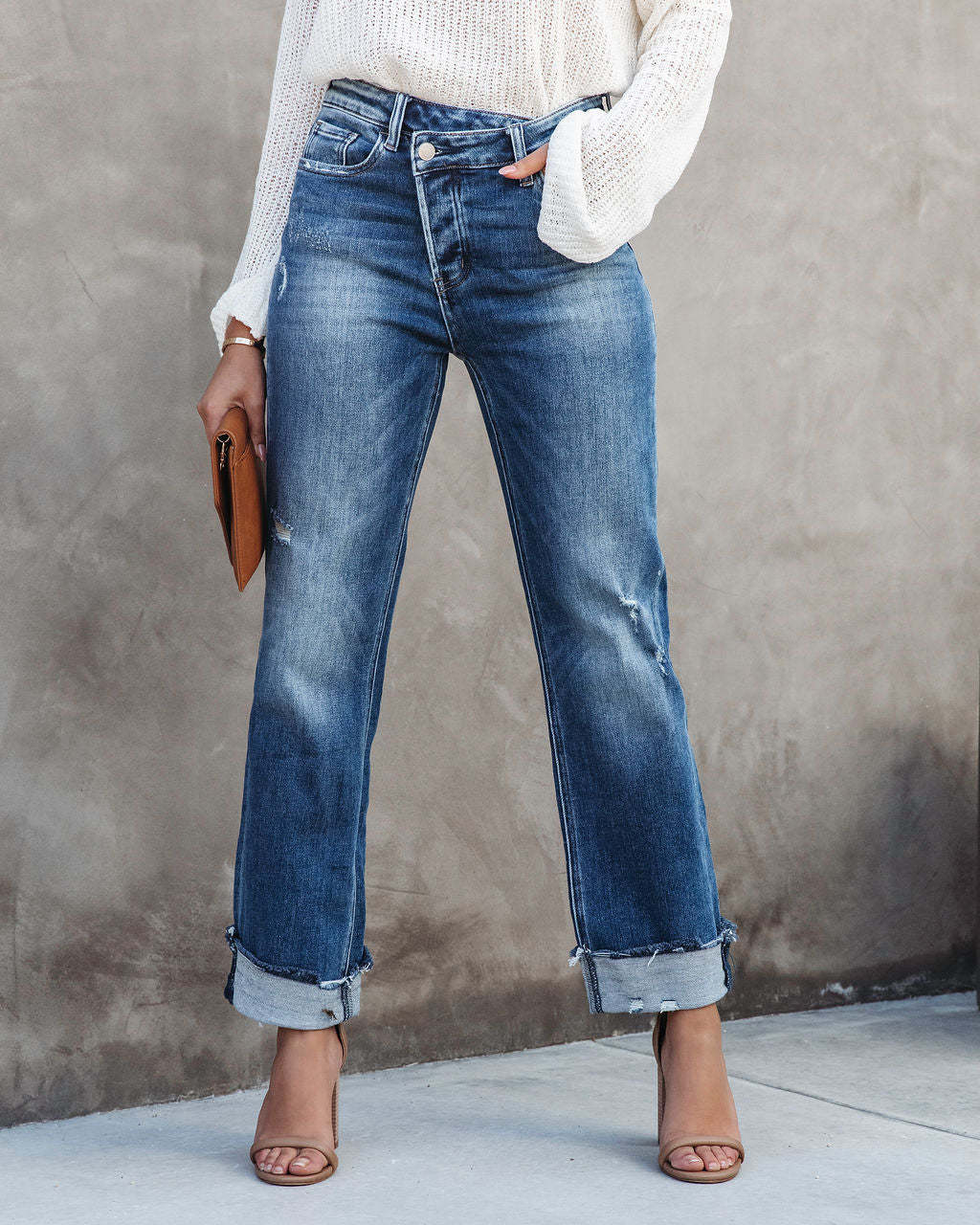 Relaxed Cuffed Jeans