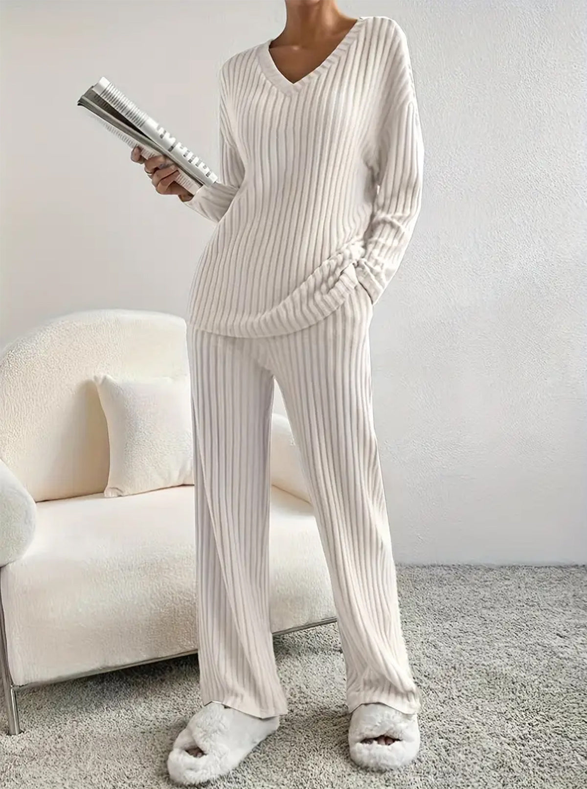 V-Neck Knit Top & Pants Set