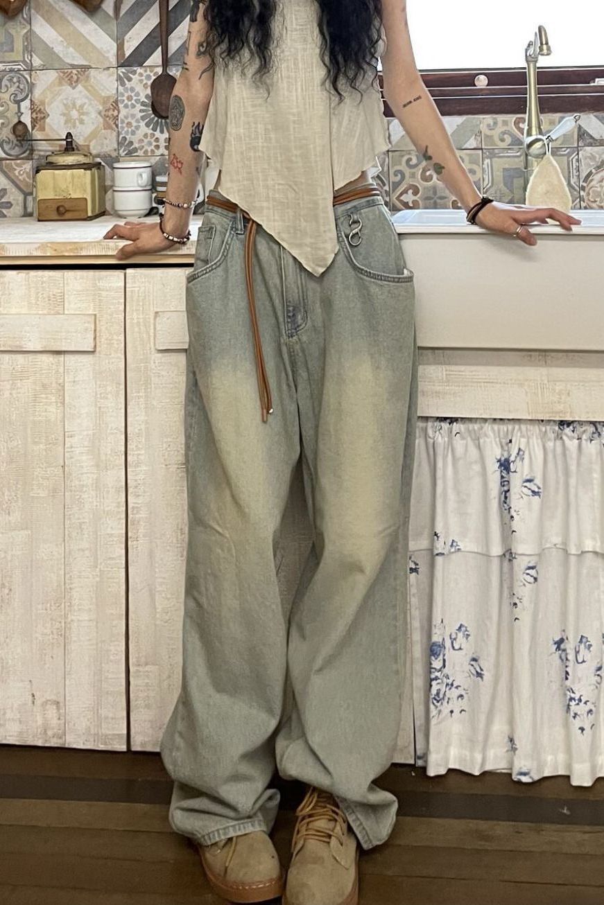 Floor-Length Baggy Jeans