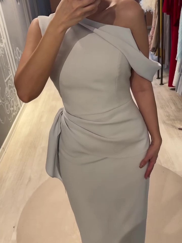 Off-Shoulder Maxi Dress