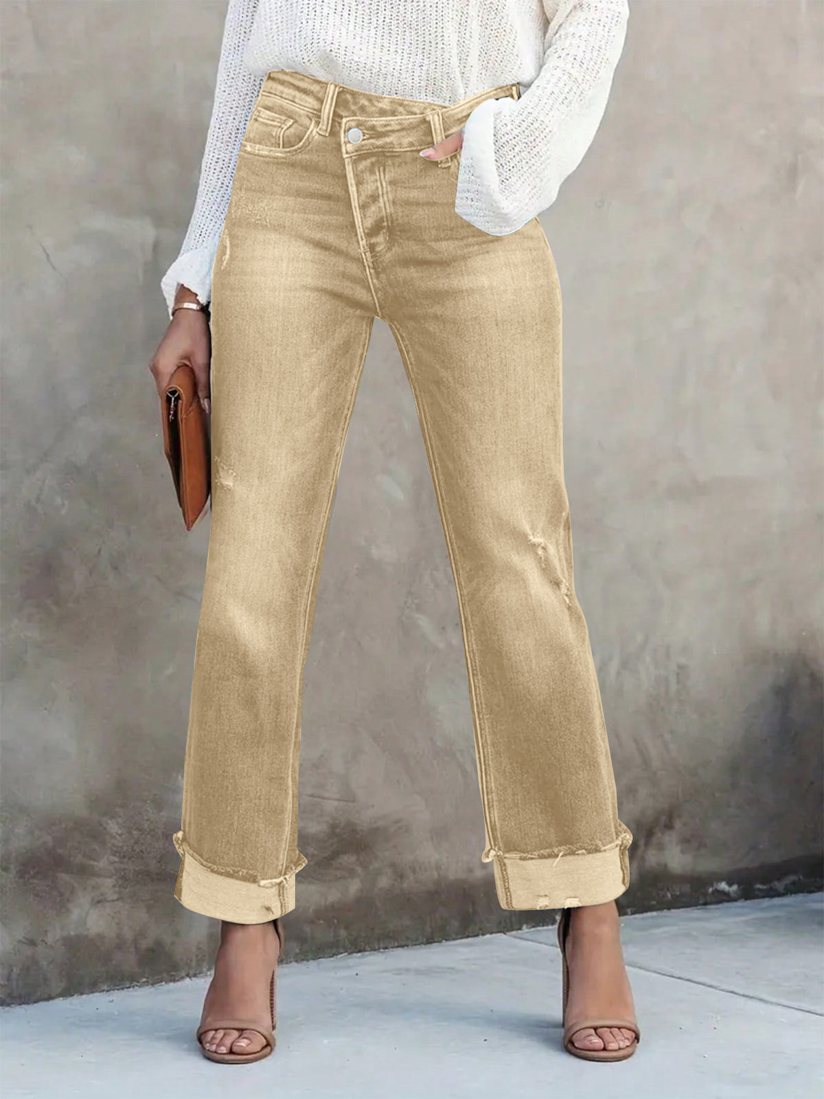 Relaxed Cuffed Jeans