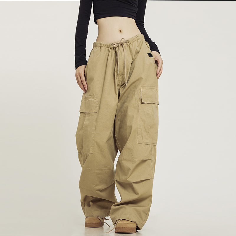 Multi-Pocket Wide-Leg Cargo Pants