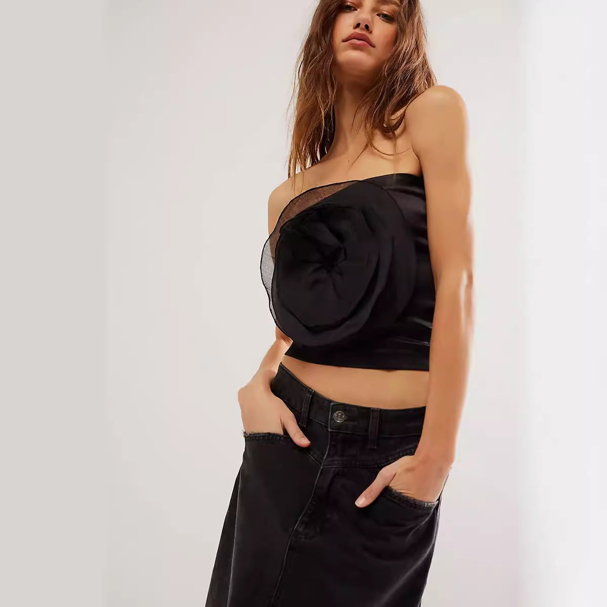 Oversized-Flower Strapless Top