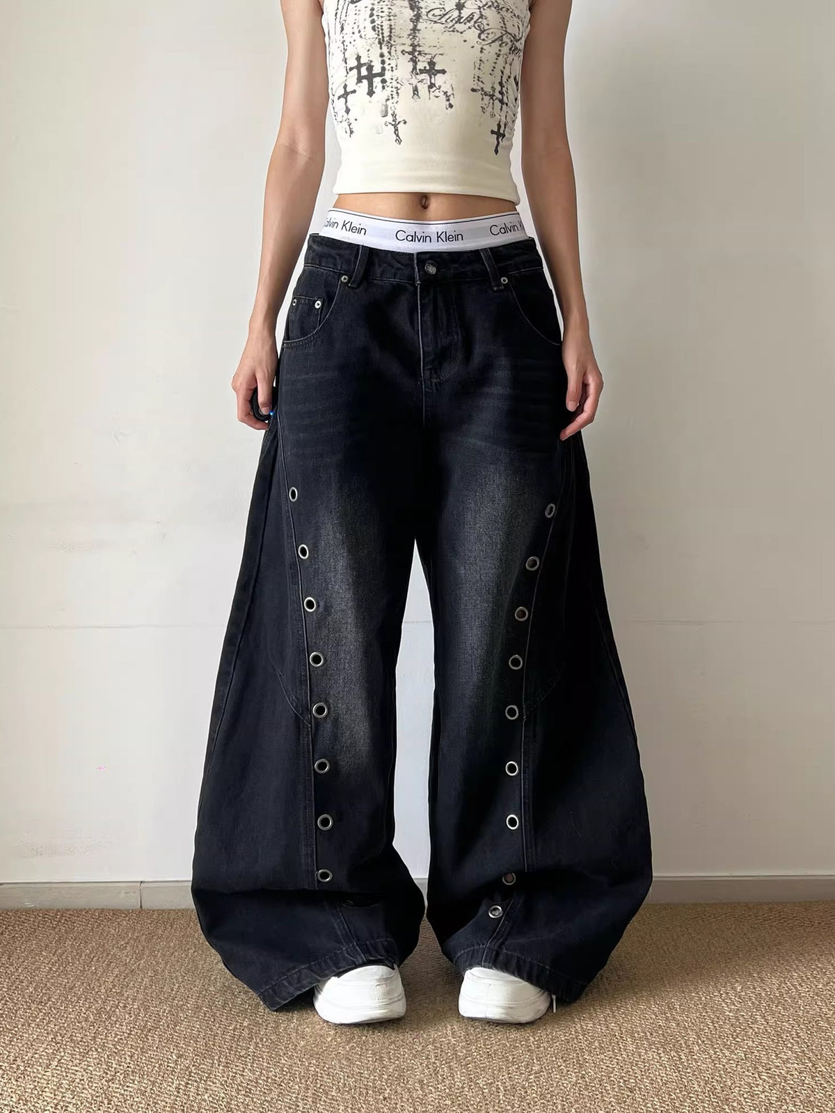 Eyelet Curved-Leg Jeans