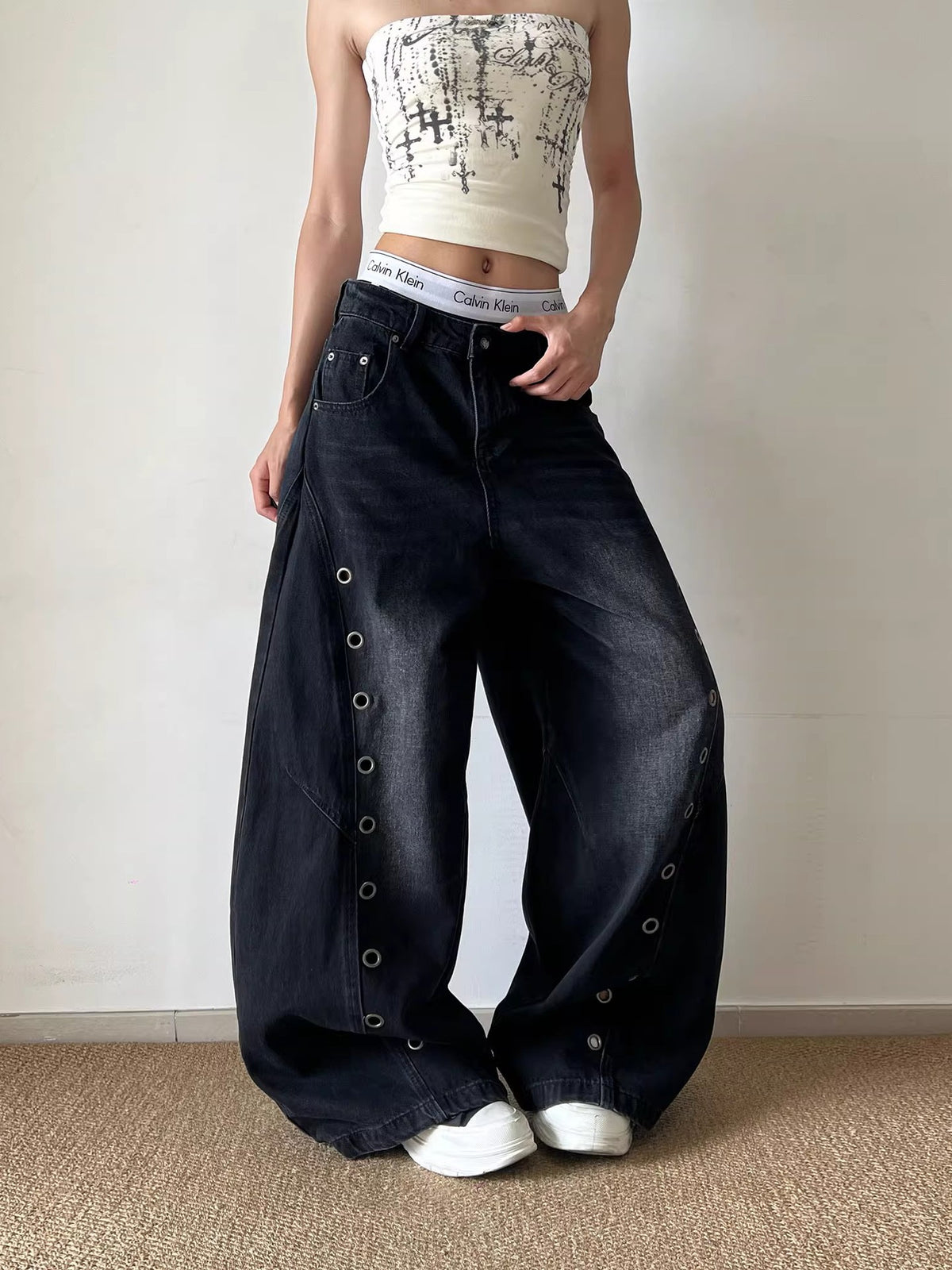 Eyelet Curved-Leg Jeans