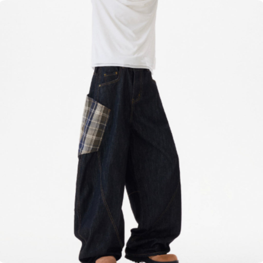 Relaxed Straight-Leg Jeans