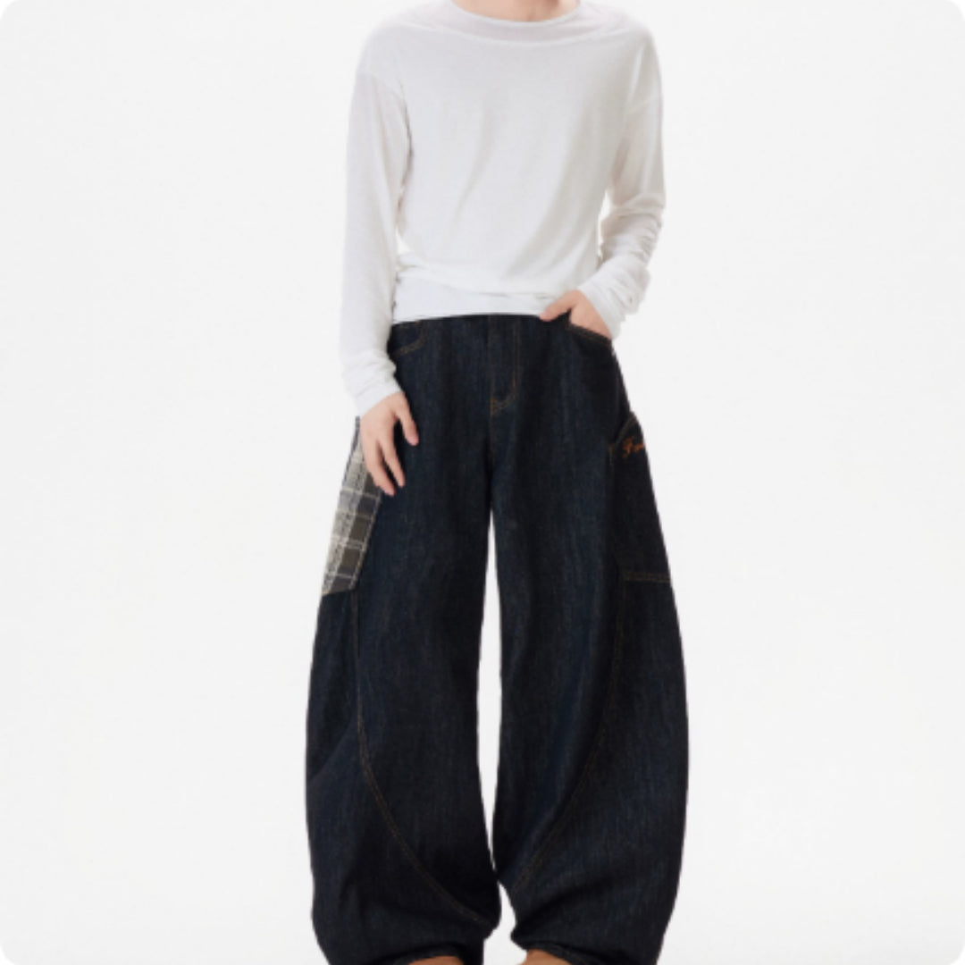 Relaxed Straight-Leg Jeans