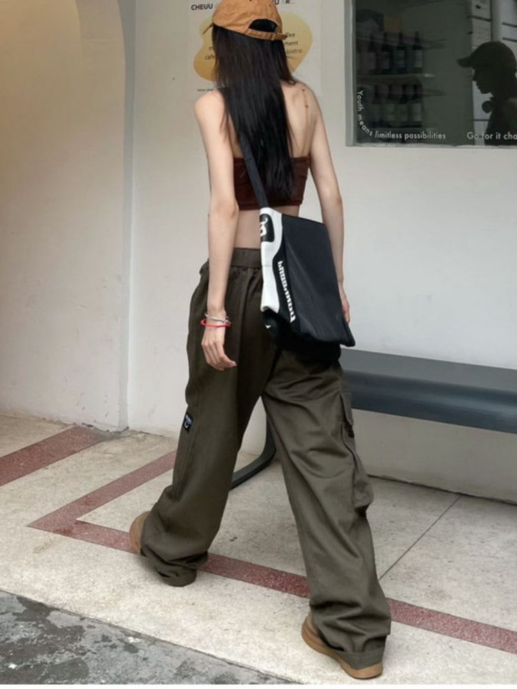 Relaxed Multi-Pocket Cargo Pants