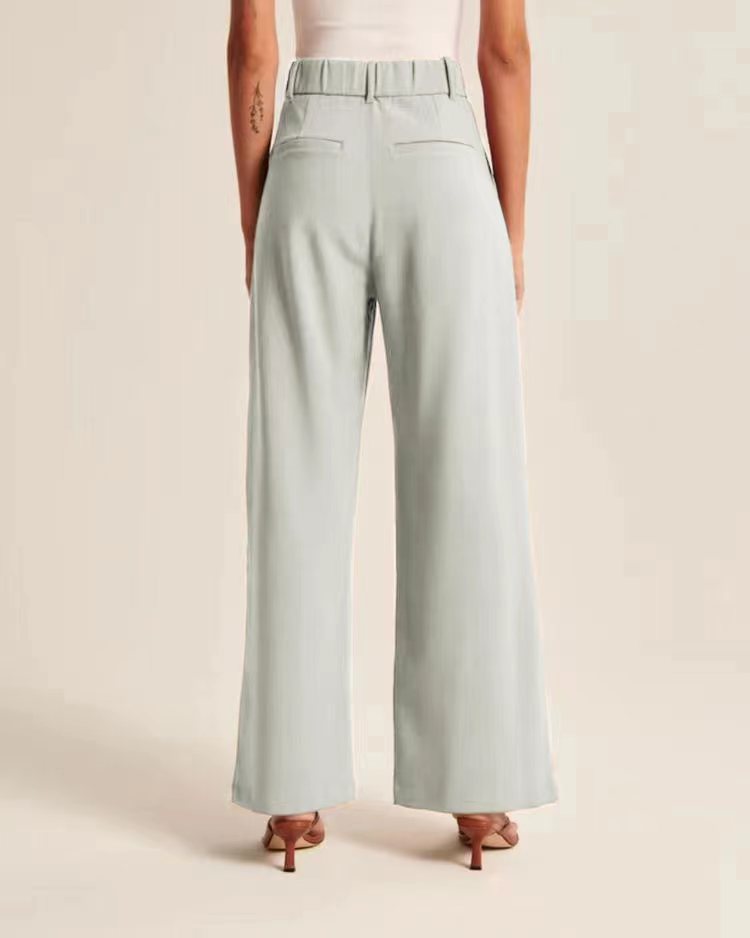 Pleated Wide-Leg Pants