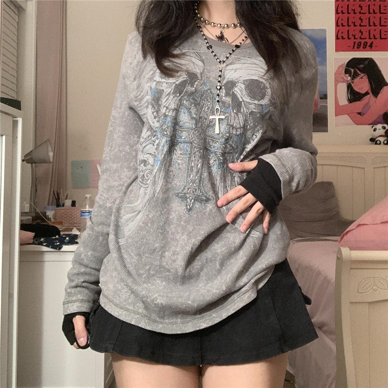 Skull-Print Long-Sleeve Top