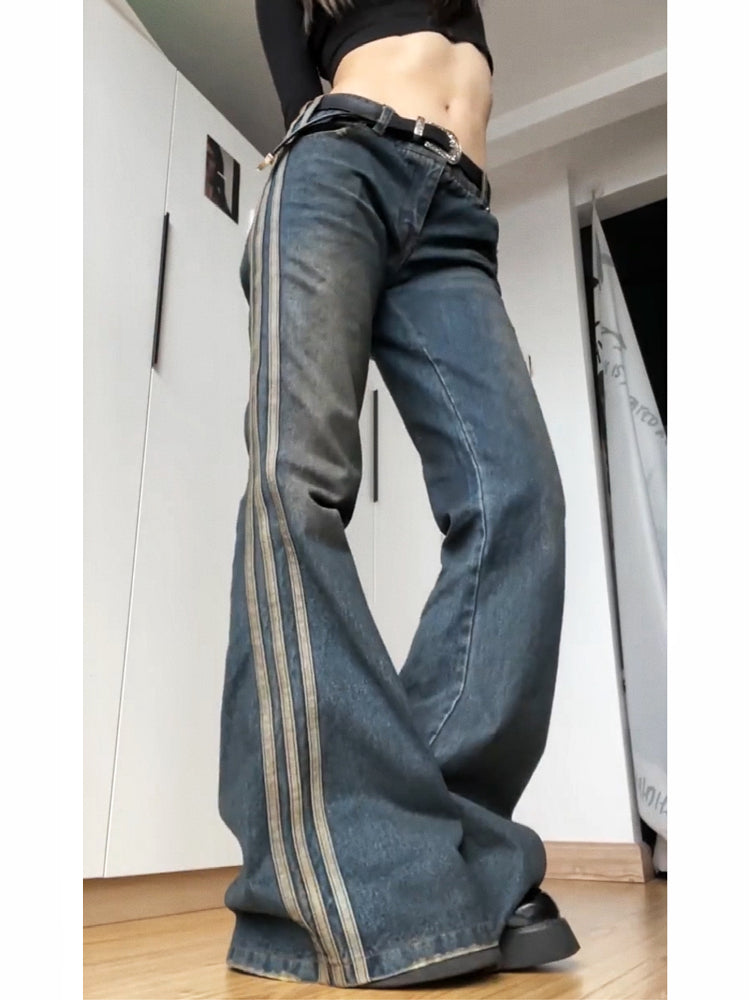 Side-Stripe Flare Jeans