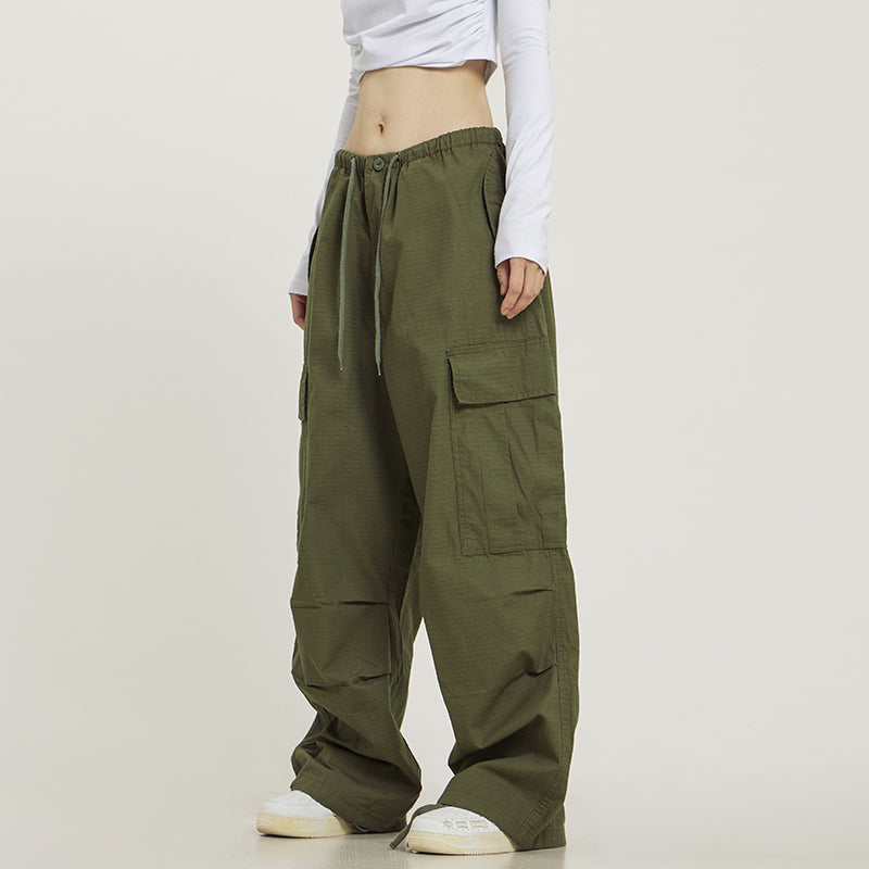 Multi-Pocket Wide-Leg Cargo Pants