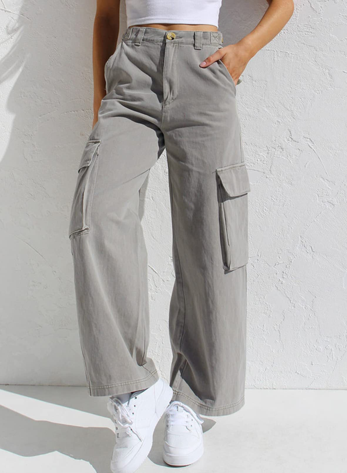 Multi-Pocket Cargo Jeans