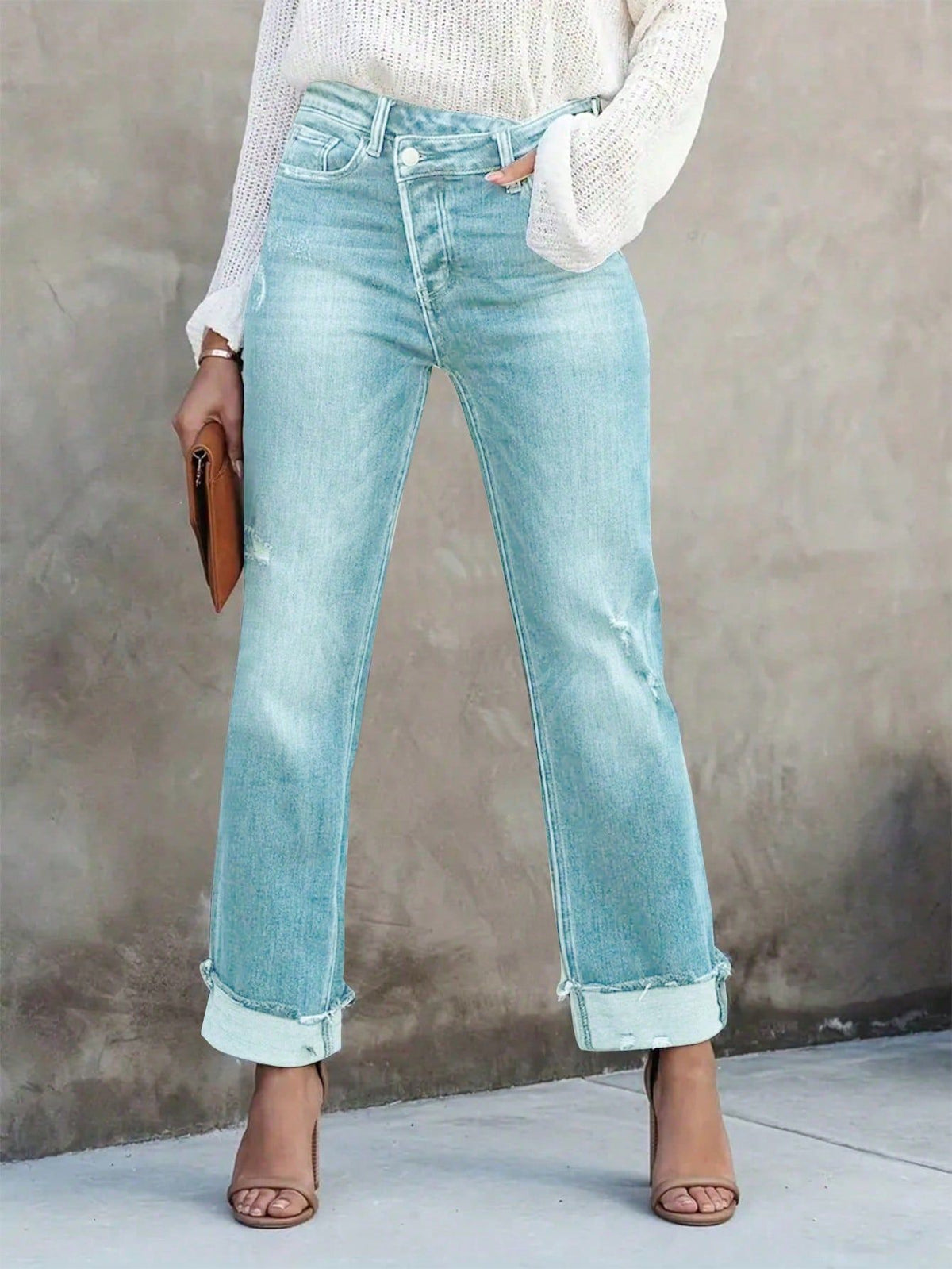 Relaxed Cuffed Jeans