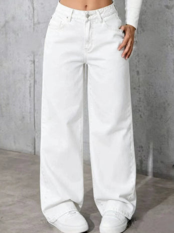 High-Waisted Relaxed Jeans