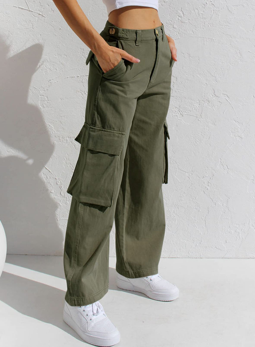 Multi-Pocket Cargo Jeans