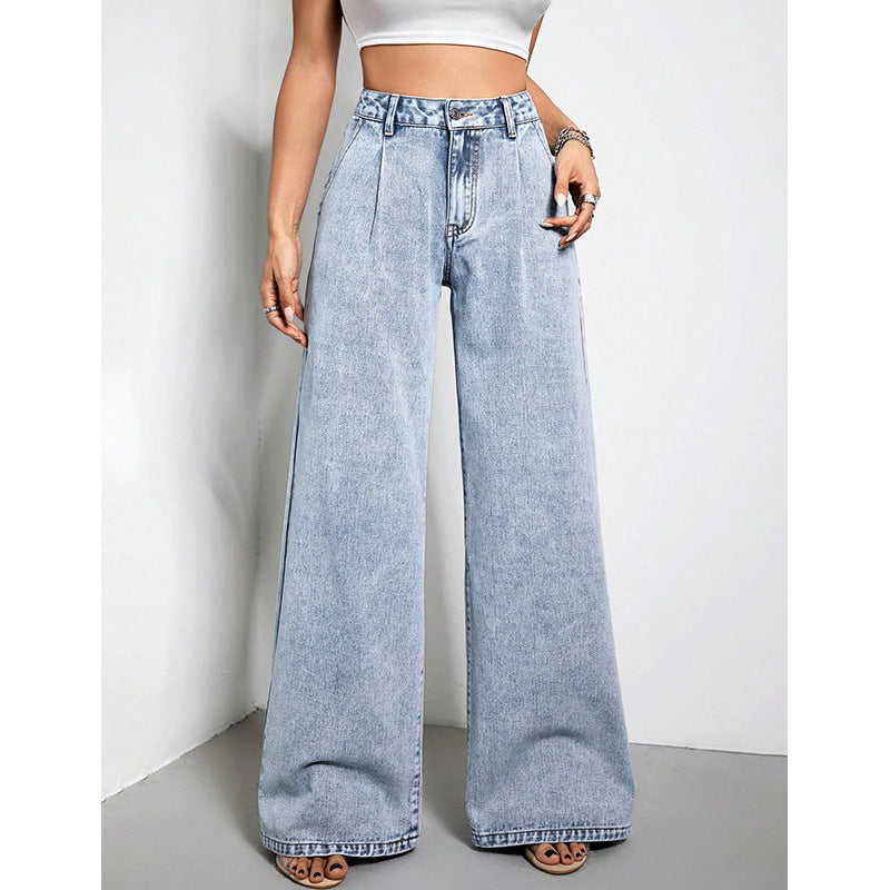 Relaxed Wide-Leg Jeans