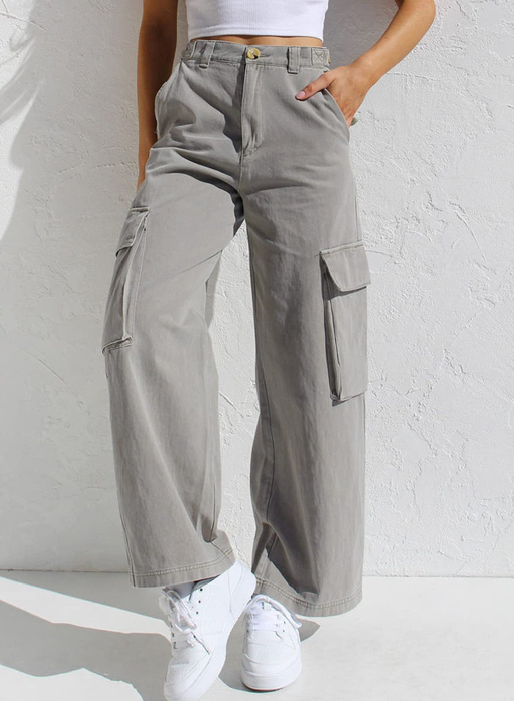 Multi-Pocket Cargo Jeans