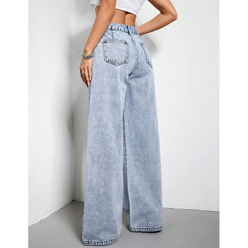 Relaxed Wide-Leg Jeans