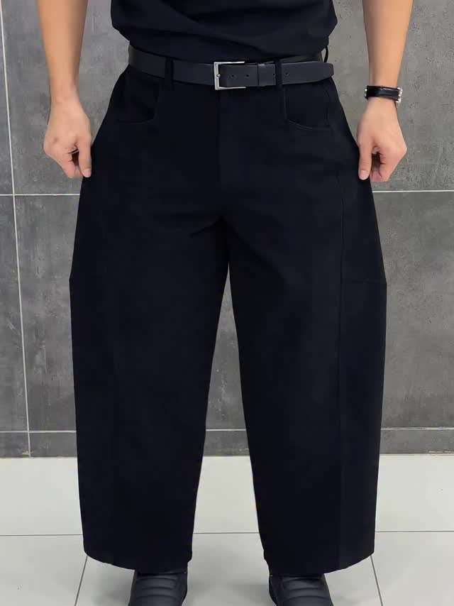 Sculpted Wide-Leg Cropped Pants