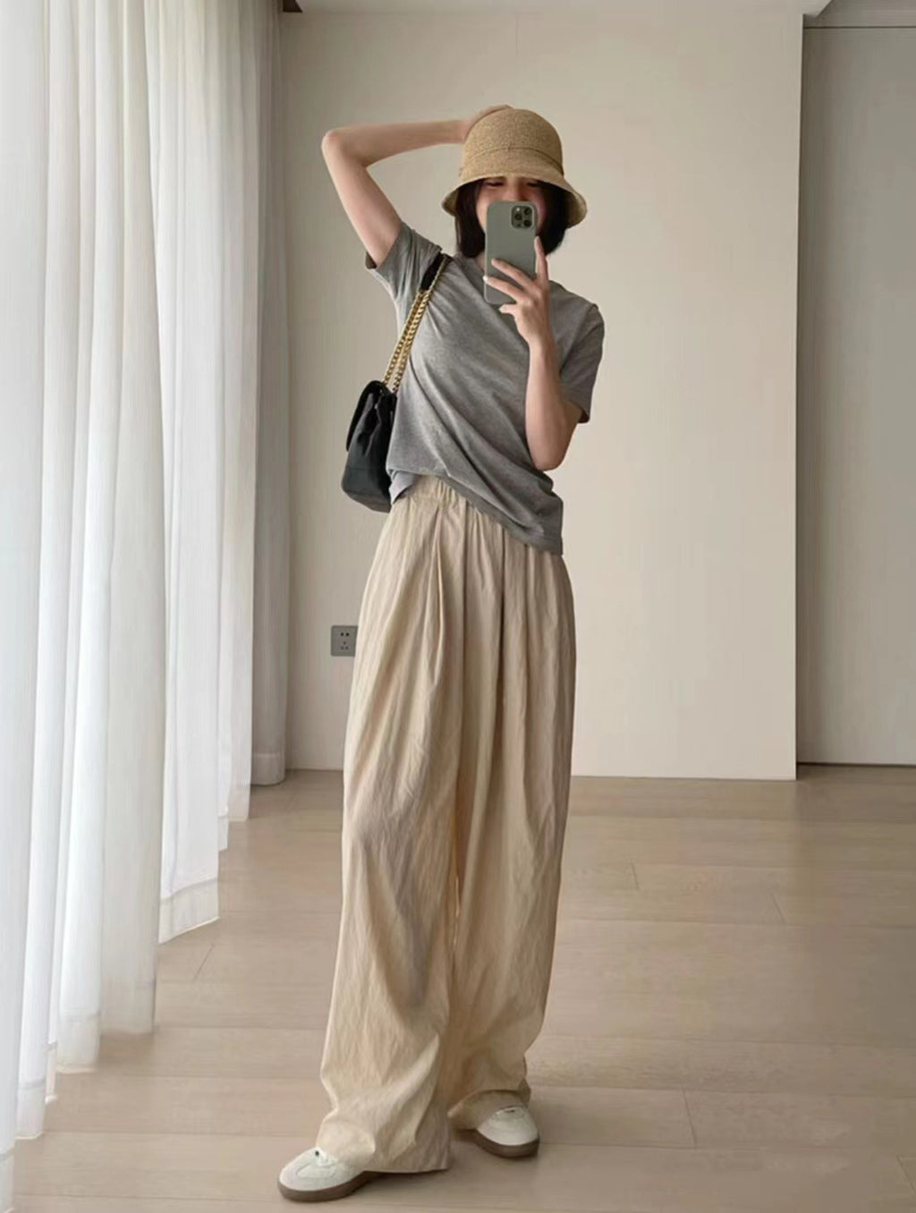 Elastic-Waist Wide-Leg Pants