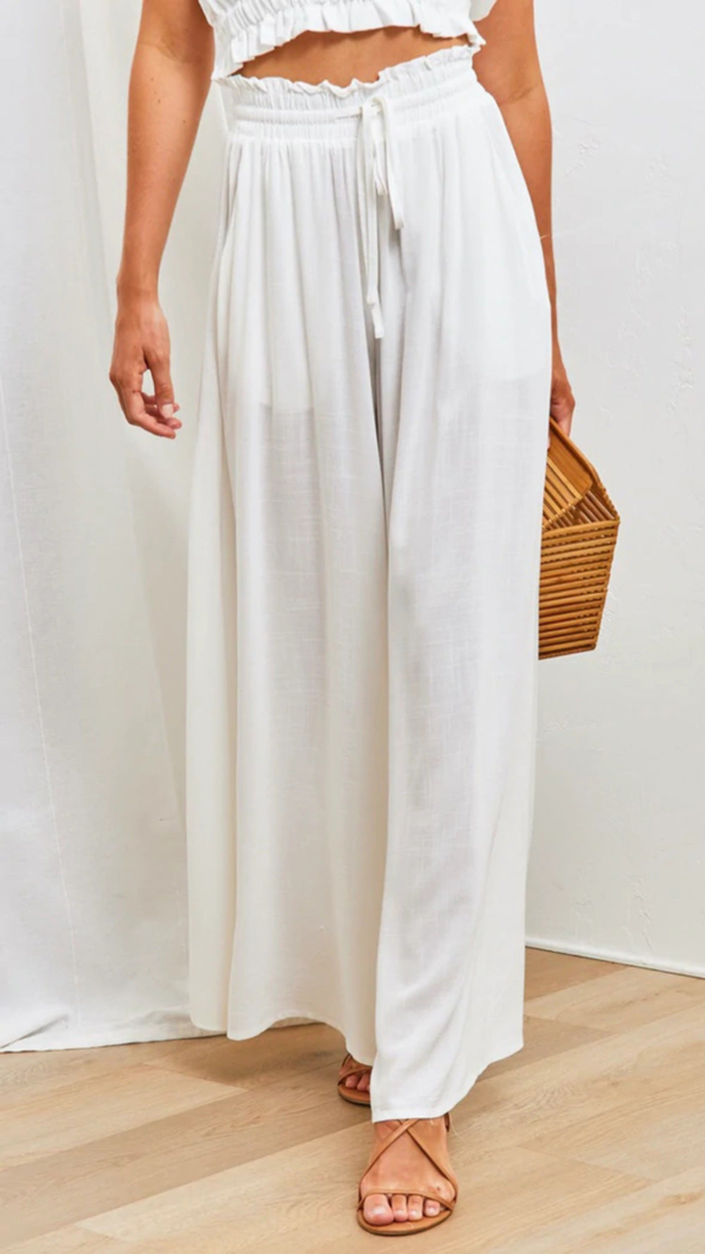 Relaxed Wide-Leg Trousers