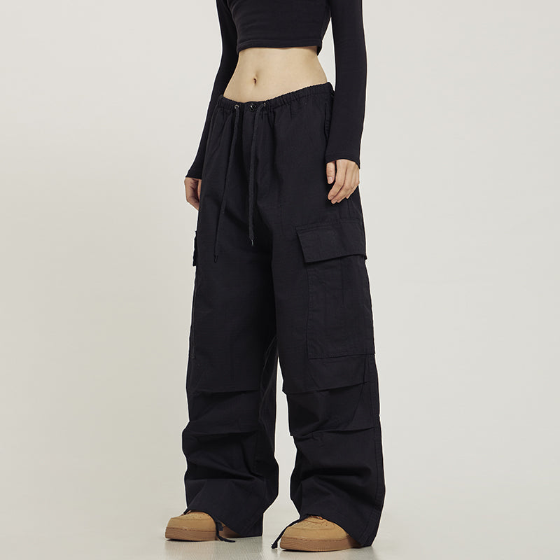 Multi-Pocket Wide-Leg Cargo Pants