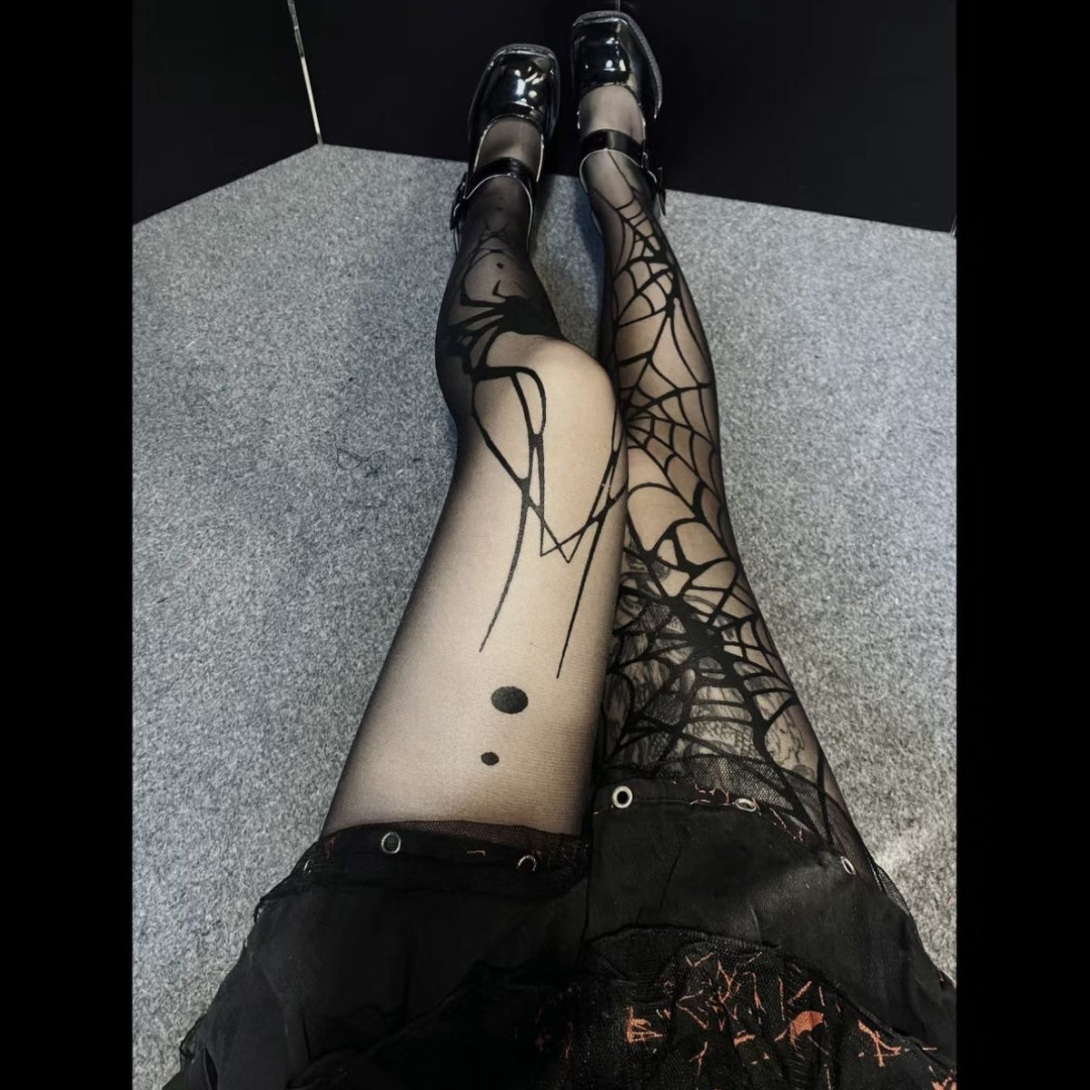 Spiderweb-Print Sheer Tights